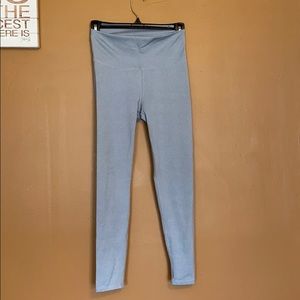 ECHT scrunch butt leggings gray medium